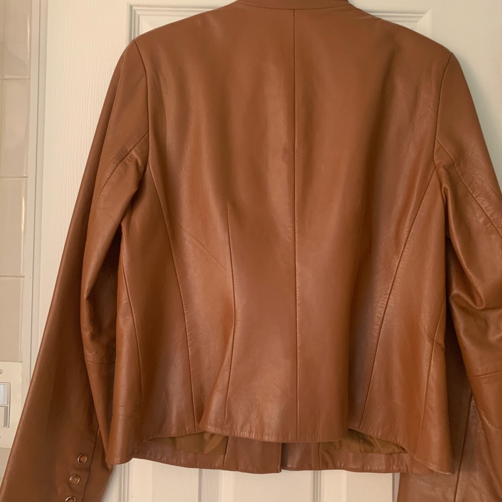 Form-Fitting Leather Jacket With Snap Closure. La… - image 4